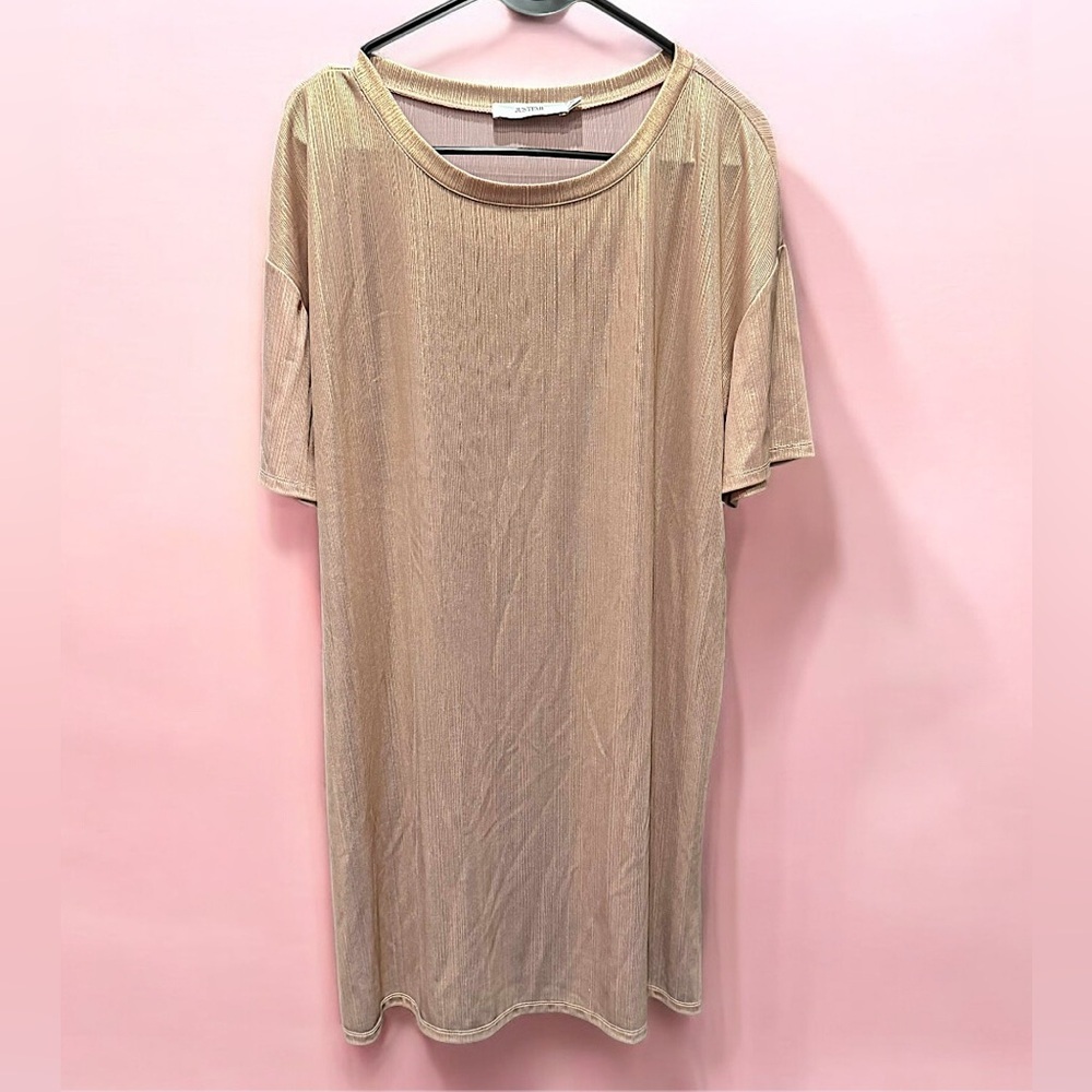 JustFab shimmer beige Ribbed dress size MEDIUM pit to pit 21in length 36in